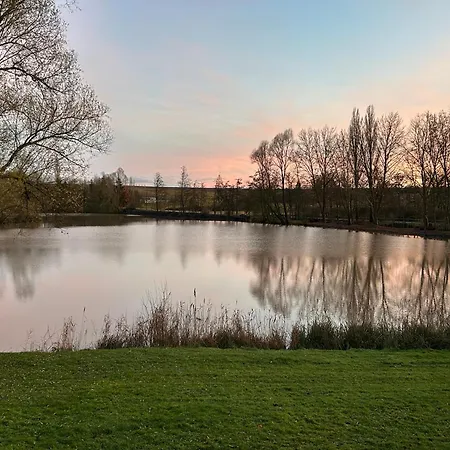Апартаменты Le Saule Domaine Du Cygne